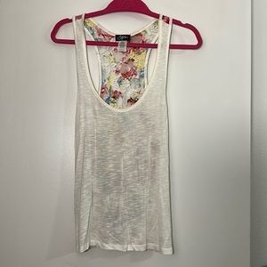 💕Sheer Floral Back Tanktop